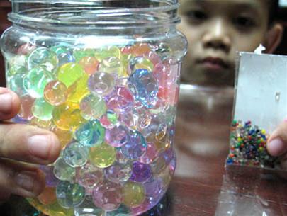 Child has bowel obstruction after swallowing Chinese beads