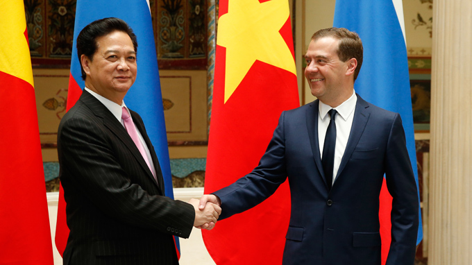 Vietnam, Russia to boost all-around cooperation