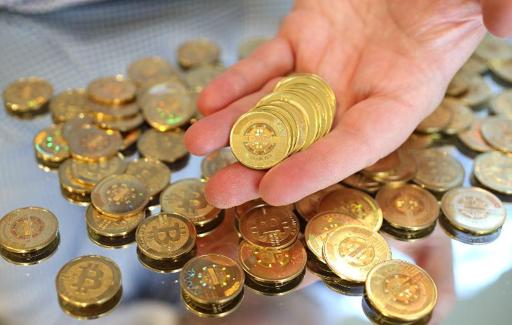 Bitcoin crashes after China bank measures