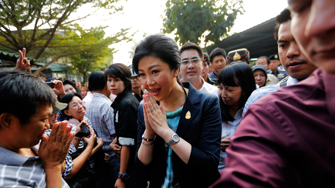 Thai vote starts peacefully, but political paralysis looms