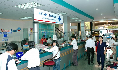 Three Vietnamese banks get into Forbes list of world’s 2,000 largest public enterprises