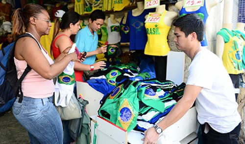 Vietnamese vendors in Brazil reap windfall from World Cup | Tuoi Tre News