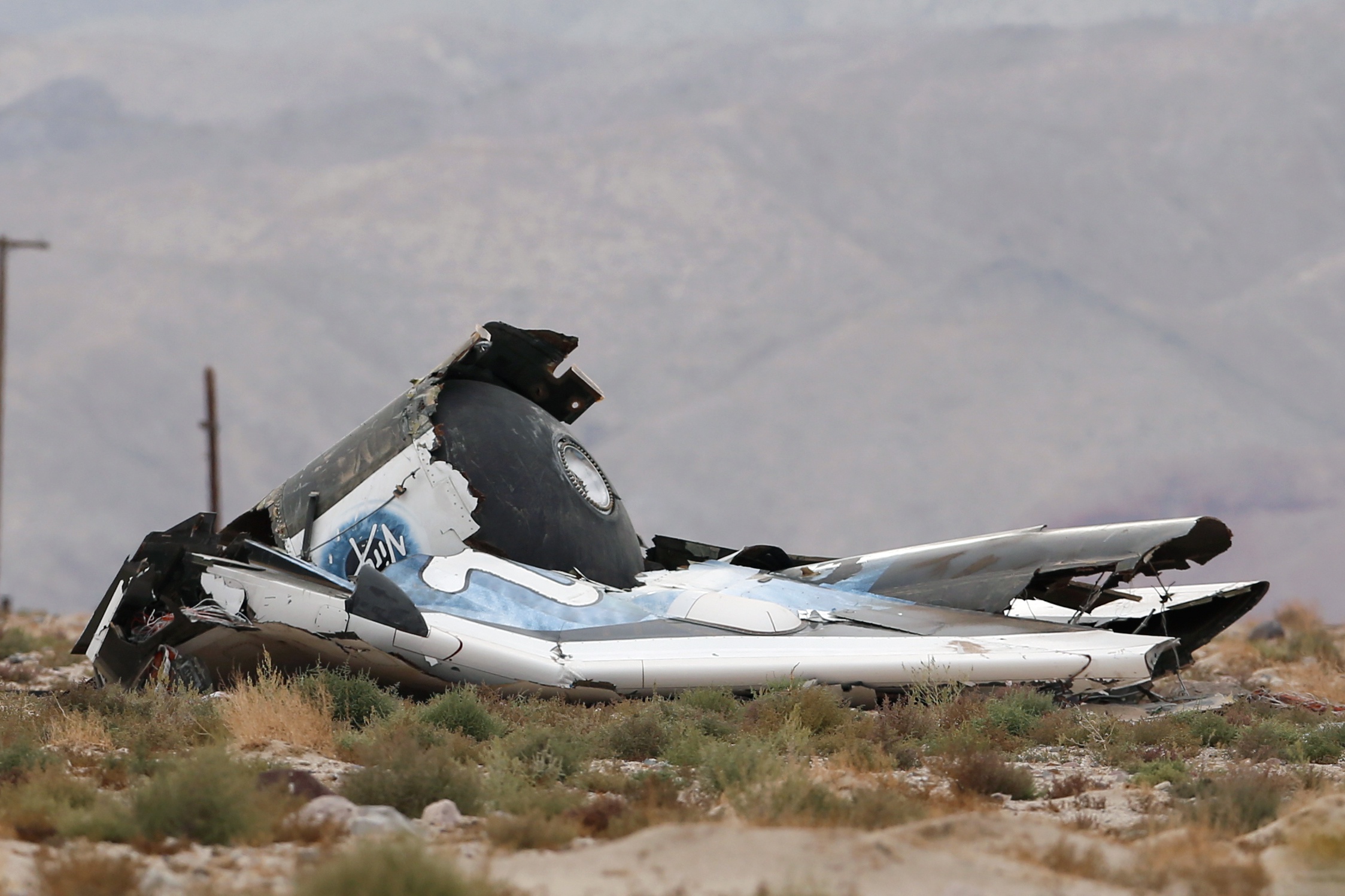 Test flight of Virgin Galactic spaceship ends in fatal crash in ...