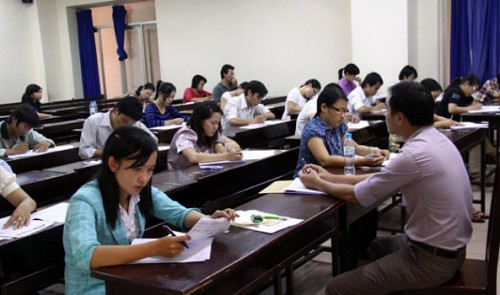 Vietnam university gives priority to females in master enrollment for gender equality