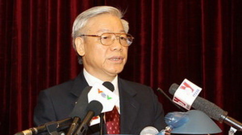 Vietnam, China should exchange views to resolve differences: party chief