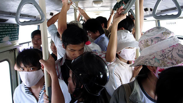 Hanoi not to pilot female-only bus routes for now