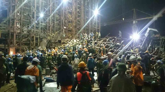 At least 16 killed in scaffolding collapse in Vietnam industrial park