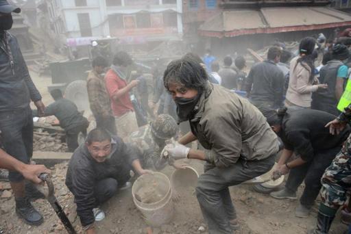 Nepal seeks help, death toll seen rising after devastating quake