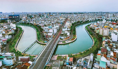 Ho Chi Minh City’s ‘revived’ canal in untold stories of insiders