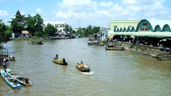 Vietnam decides to spend over $1.6mn restoring century-old floating market