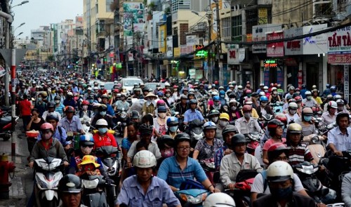 Vietnam ministry to propose that government halt road fee collection
