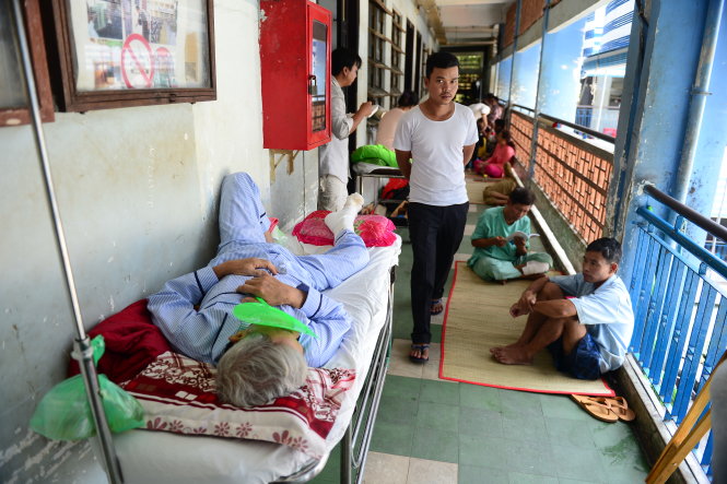 Patients insecure with province- and district-level hospitals in Vietnam: survey