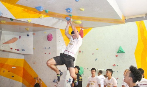 Visit the Ho Chi Minh City climbing gym that trains Son Doong porters