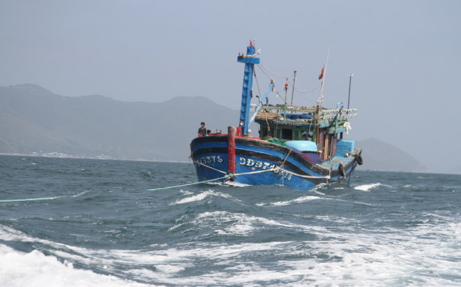 Thai Navy seizes 102 Vietnamese fishermen