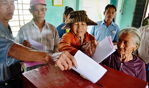 98.7 percent of citizens cast vote during Vietnam’s national election