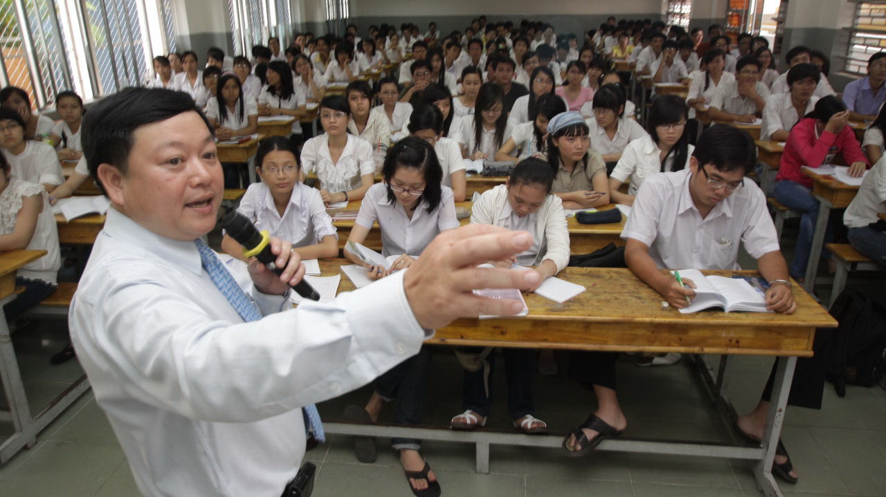 Vietnam plans to shorten university curricula