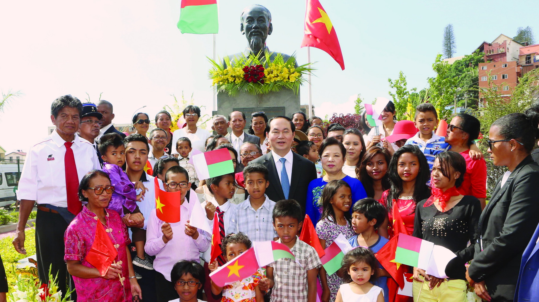Remembering Vietnam’s late President Ho Chi Minh in foreign countries