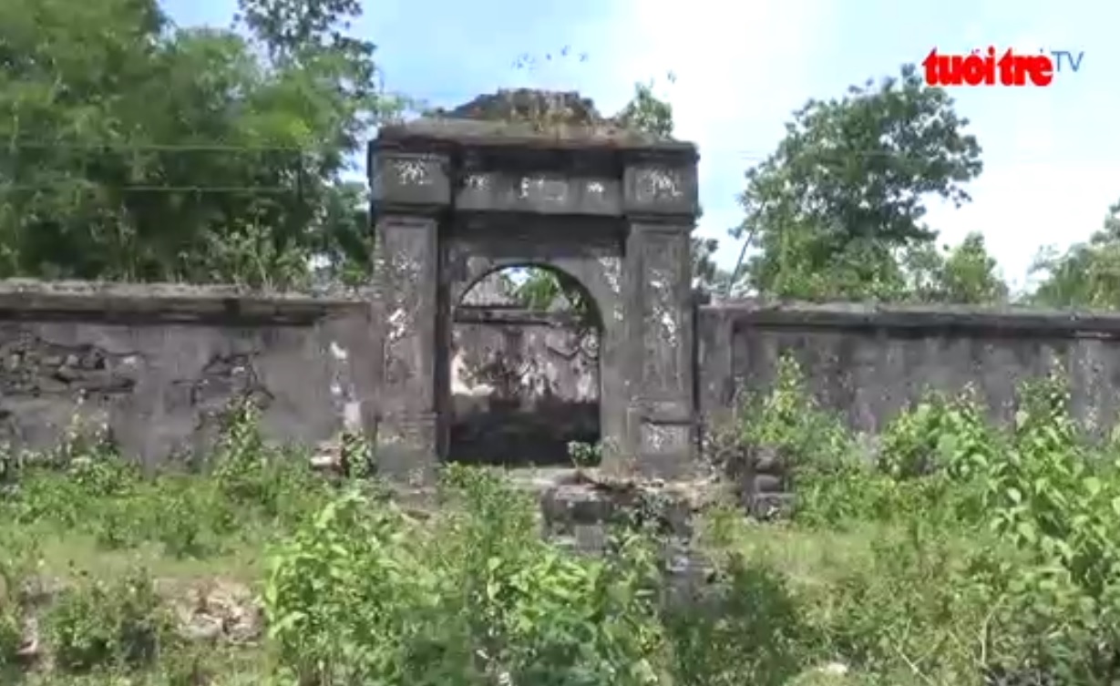 Historical tomb of king’s wife accidentally demolished in central Vietnam