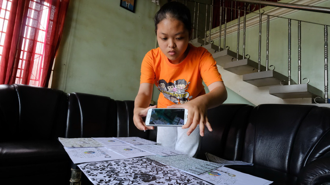 ​Vietnamese high school student creates AR chemistry app after academic flop
