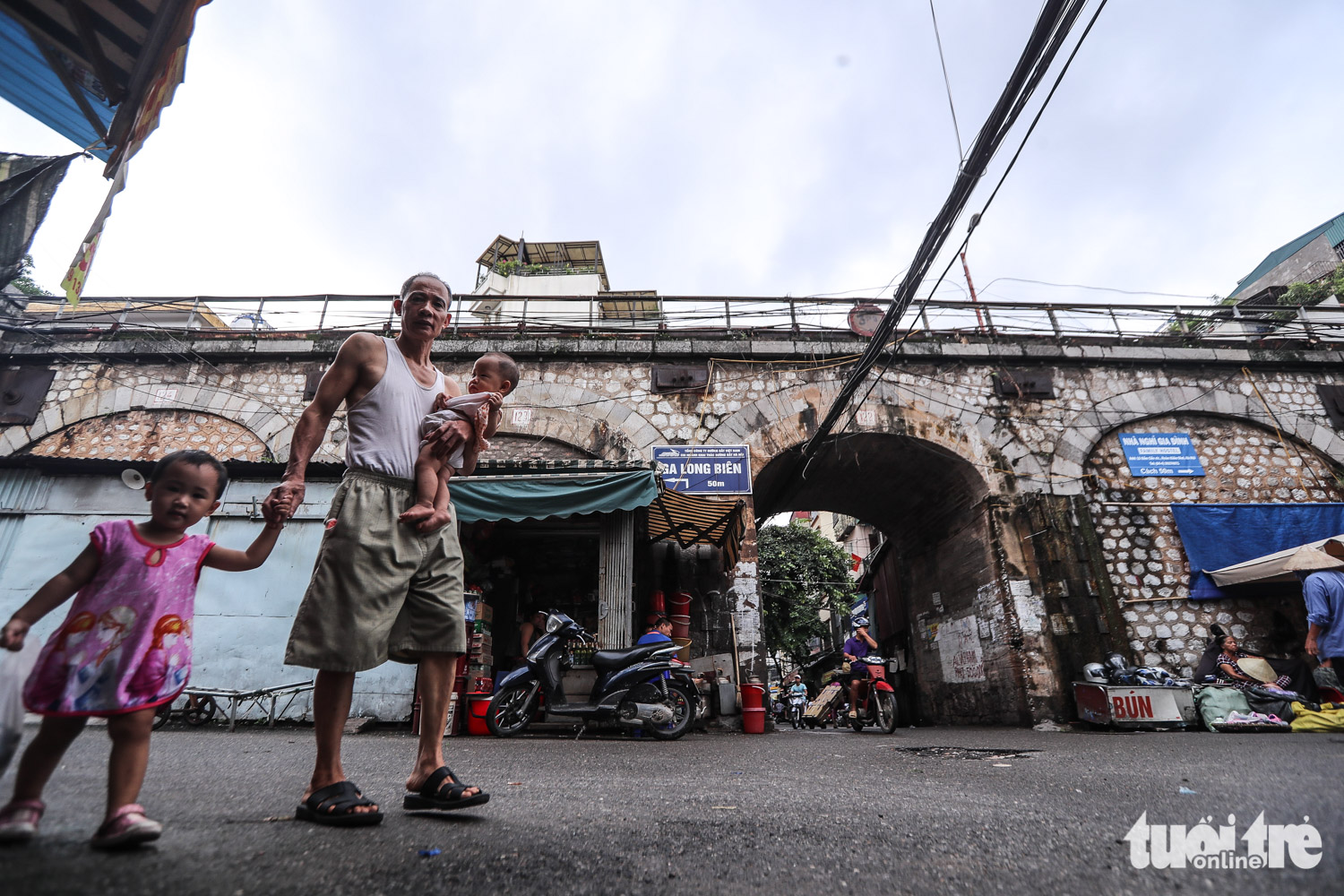 ​Hanoi mulls over recovery of 127 archways under iconic elevated railway