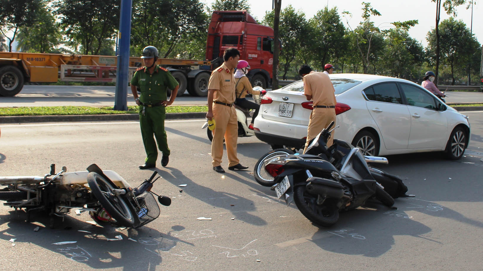 Nearly 83% of road accidents in Saigon involve motorbikes | Tuoi Tre News