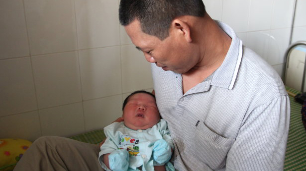 Vietnam’s heaviest baby born at 7.1kg