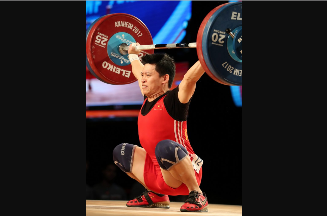 Vietnamese weightlifter bags three golds at world championships