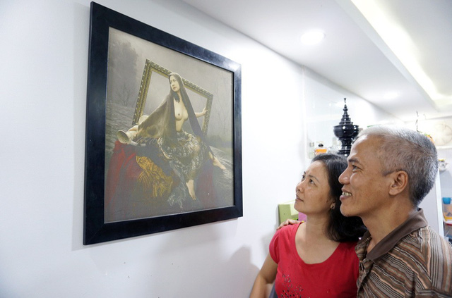 ​​A Family Affair: Vietnamese photographer’s wife, relatives bare all in the name of art