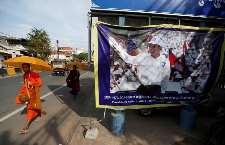 Exiled Cambodian opposition members set up new movement