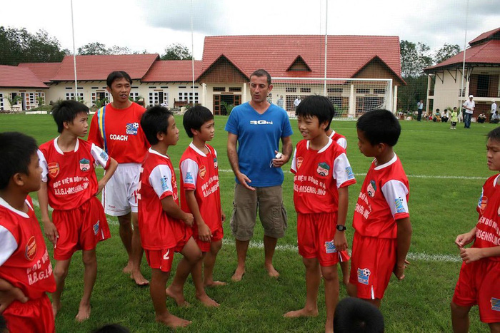 Students are seen at a training session at the Hoang Anh Gia Lai football academy. Photo: Tuoi Tre