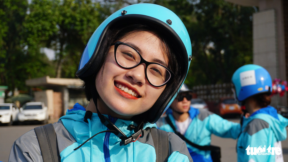 ​Uber drivers go out in style on company’s last day in Vietnam