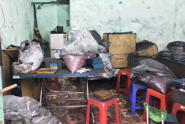 ​Cosmetics made of bamboo charcoal powder found in Ho Chi Minh City