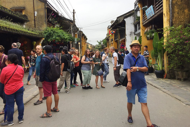 More on the whining expats in Vietnam