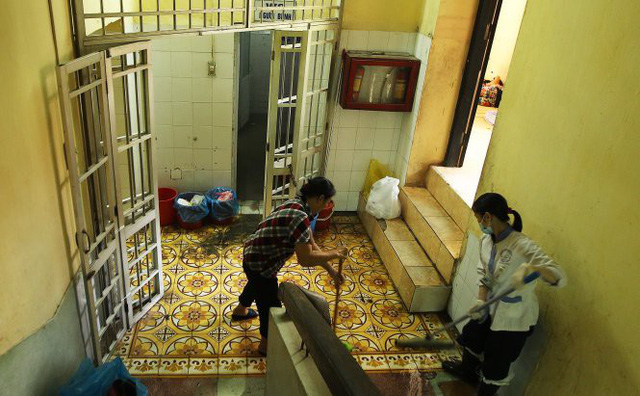 ​​Vietnamese health minister grills hospital managers over dirty toilets