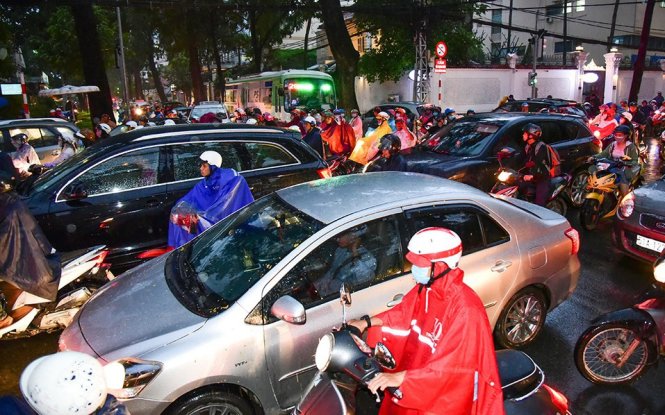 ​Ho Chi Minh City plans to open bus-only lane to ease gridlock