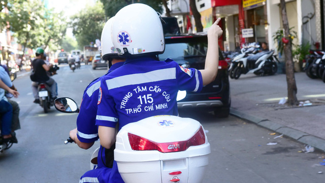 Two-wheeled ambulance service takes off in jam-packed Ho Chi Minh City
