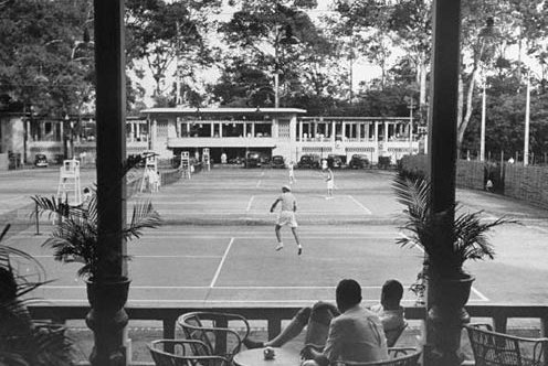 People play tennis at Ong Thuong Garden, which is now the Tao Dan Park in District 1, Ho Chi Minh City, in this file photo.