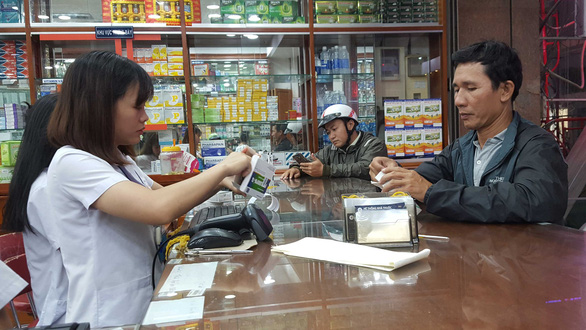 Medicine is being sold at a store on Hai Ba Trung Street in District 1. Photo: Tuoi Tre