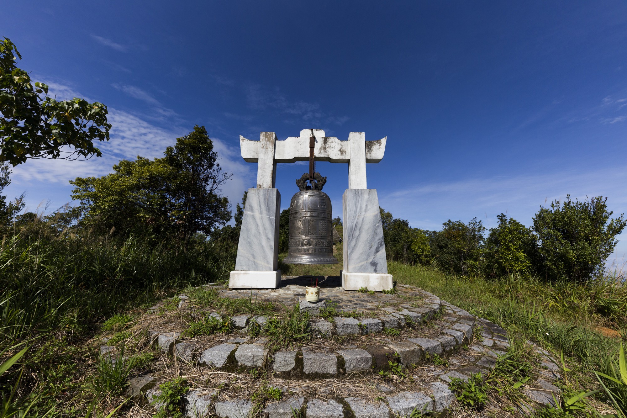 A bell on the top of the highest mountain in Bach Ma Range in central Vietnam. Photo: Nguyen Phong