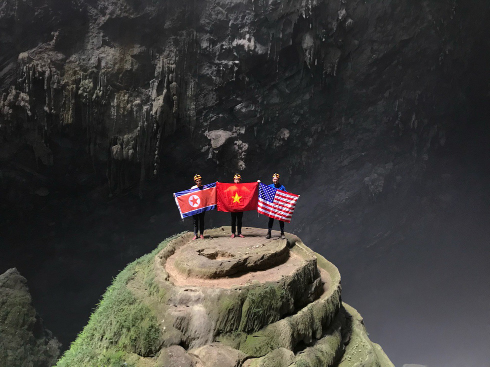 U.S., N.Korea flags fly in Vietnam’s Son Doong cave ahead of Trump-Kim summit