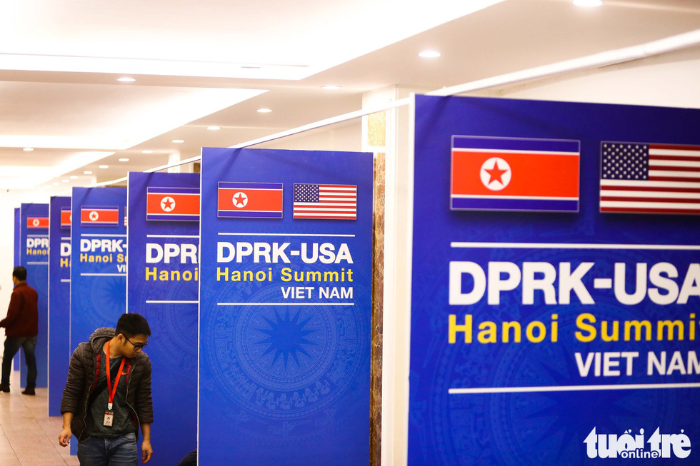 Posters promoting the DPRK-USA Hanoi Summit in Vietnam are posted inside the event’s international media center. Photo: Nguyen Khanh / Tuoi Tre