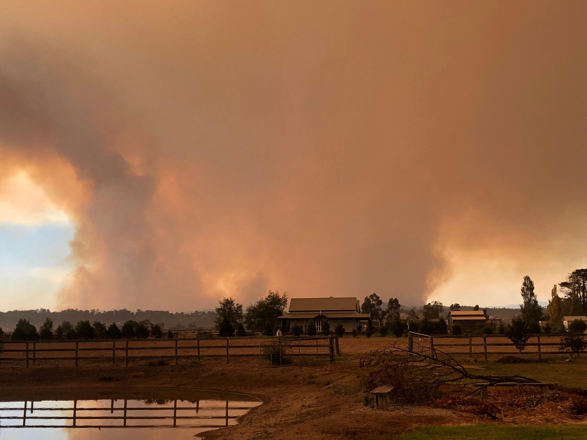Record Australian heat brings fire to a scorched land