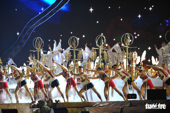 Musical performance at the ceremony. Photo: Dinh Cuong / Tuoi Tre