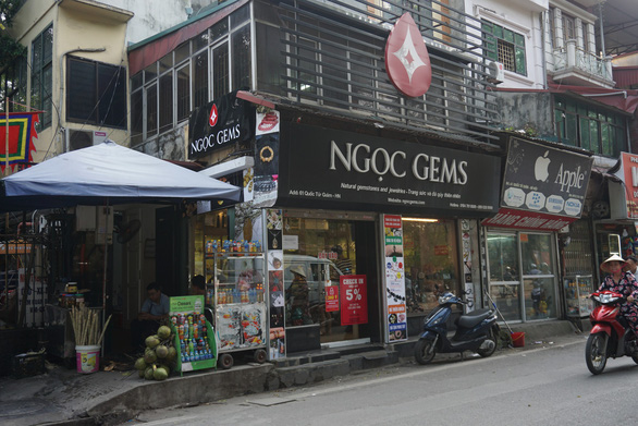 The situation on Quoc Tu Giam Street