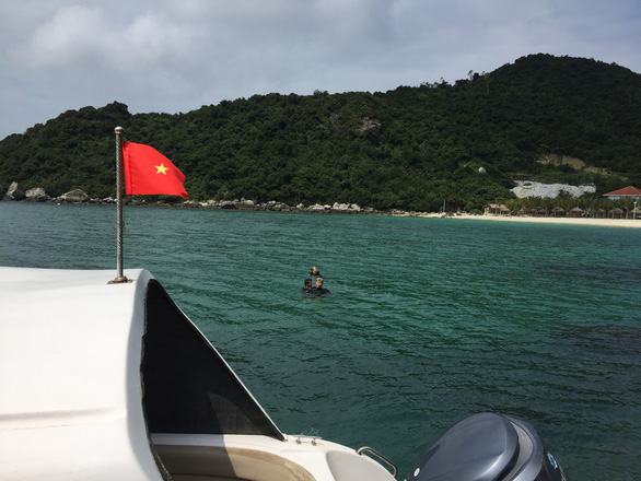 Vietnamese localities in dispute over tourist volumes to Cham Islands
