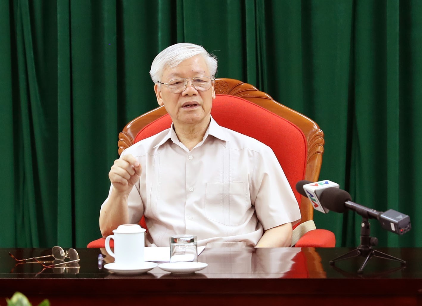Vietnamese Party General Secretary and State President Nguyen Phu Trong chairs a meeting in Hanoi on May 14, 2019. Photo: Vietnam News Agency