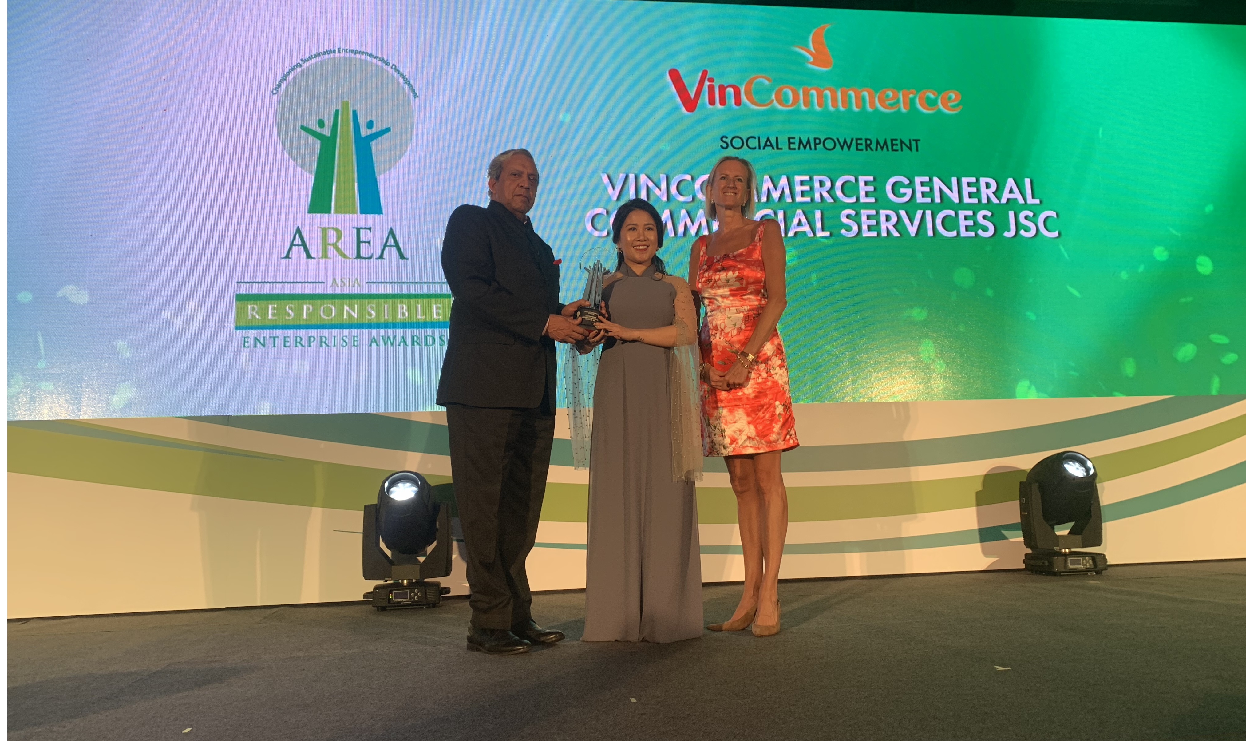 Vietnam’s VinCommerce wins Asia’s most prominent CSR award