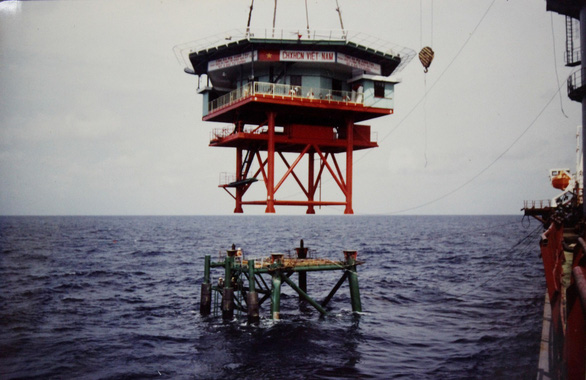 30 years ago, Vietnam began building 'ocean fortresses' to fence off intruders