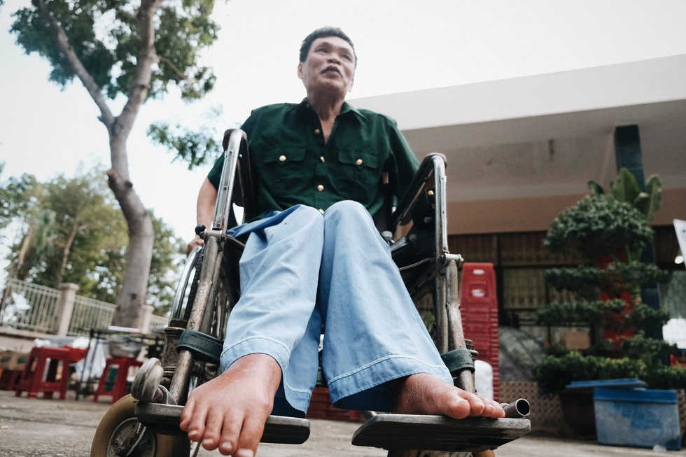 A post-war invalid moves around on a wheelchair at the Long Dat Wounded Soldiers’ Nursing Center located in Ba Ria – Vung Tau Province, southern Vietnam. Photo: Mai Thuong / Tuoi Tre