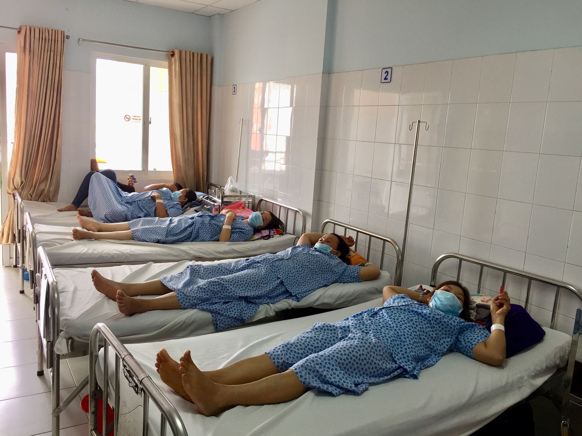 Dozens quarantined after woman dies of swine flu in Vietnam
